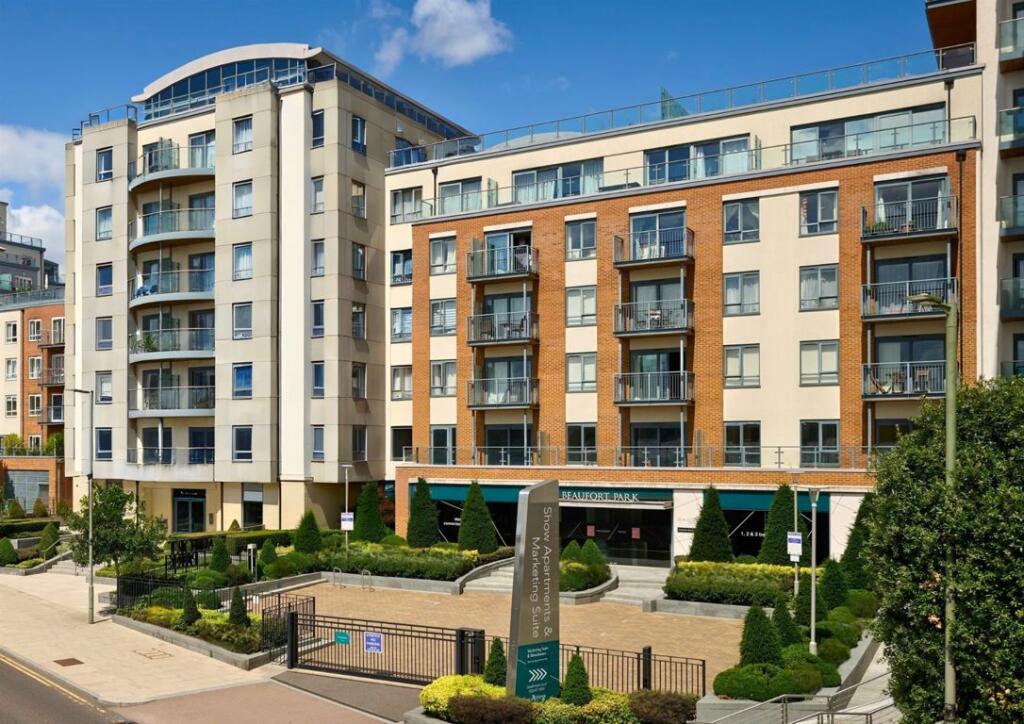 Main image of property: Aerodrome Road, Claremont House