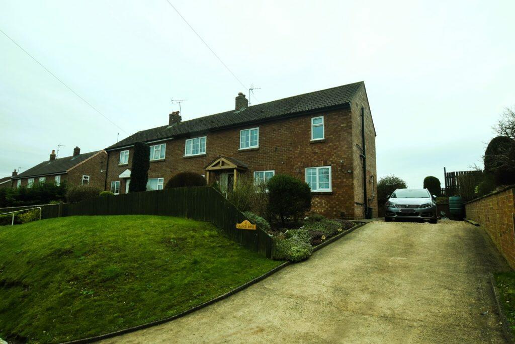 3 bedroom semidetached house for sale in Grange Bank, Butterwick