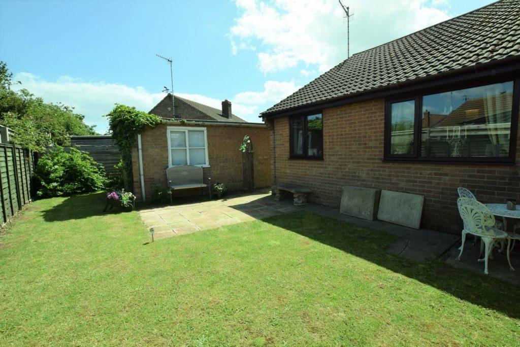 2 bedroom semidetached bungalow for sale in Cecil Road, Hunmaby, Filey