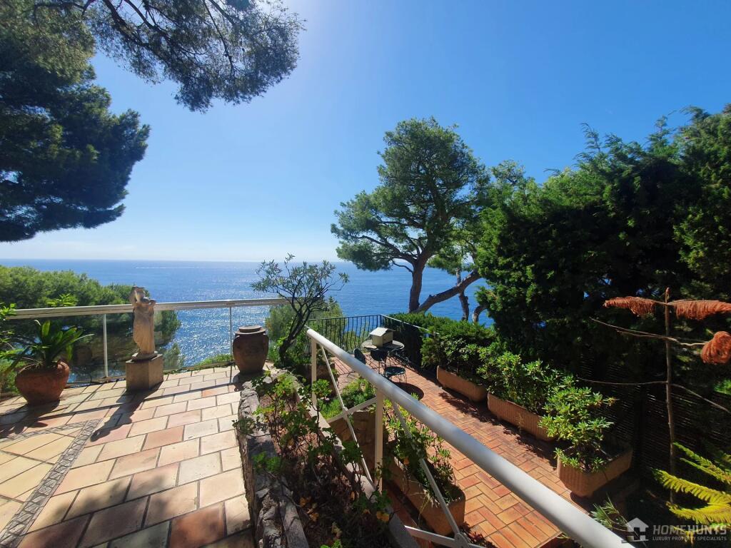 Main image of property: Provence-Alps-Cote d`Azur, Alpes-Maritimes, Èze