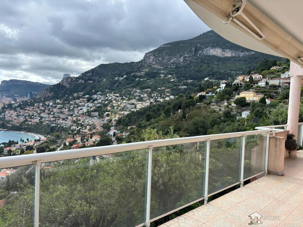 Main image of property: Provence-Alps-Cote d`Azur, Alpes-Maritimes, Roquebrune-Cap-Martin