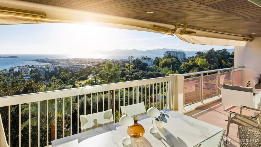 Main image of property: Provence-Alps-Cote d`Azur, Alpes-Maritimes, Cannes