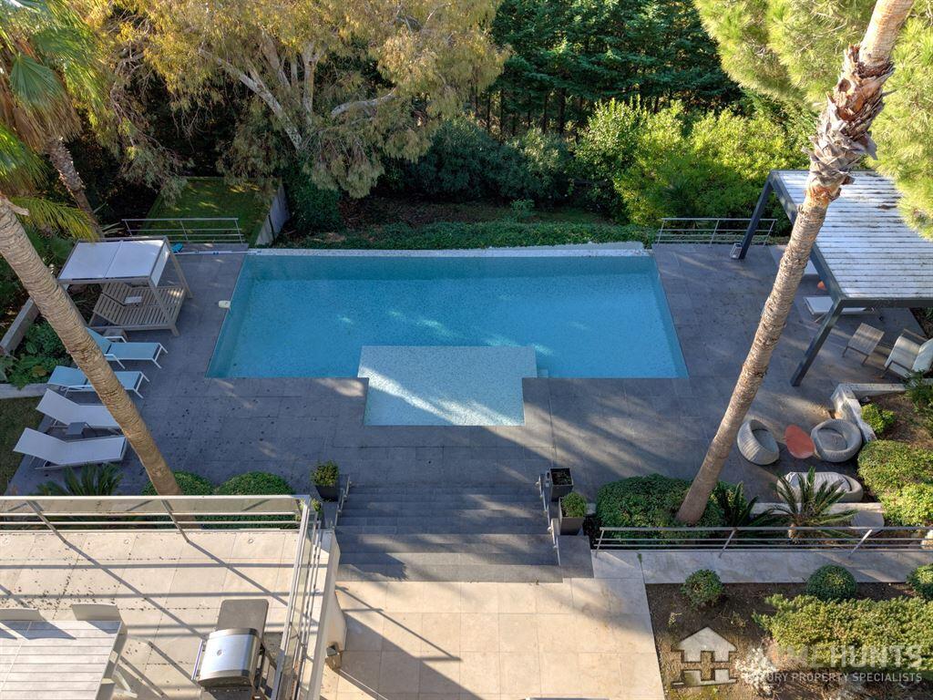 Main image of property: Provence-Alps-Cote d`Azur, Alpes-Maritimes, Cannes