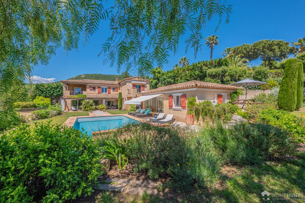 Main image of property: Provence-Alps-Cote d`Azur, Var, Grimaud