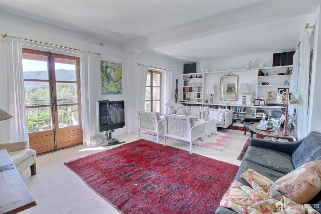 Main image of property: Provence-Alps-Cote d`Azur, Var, Fayence