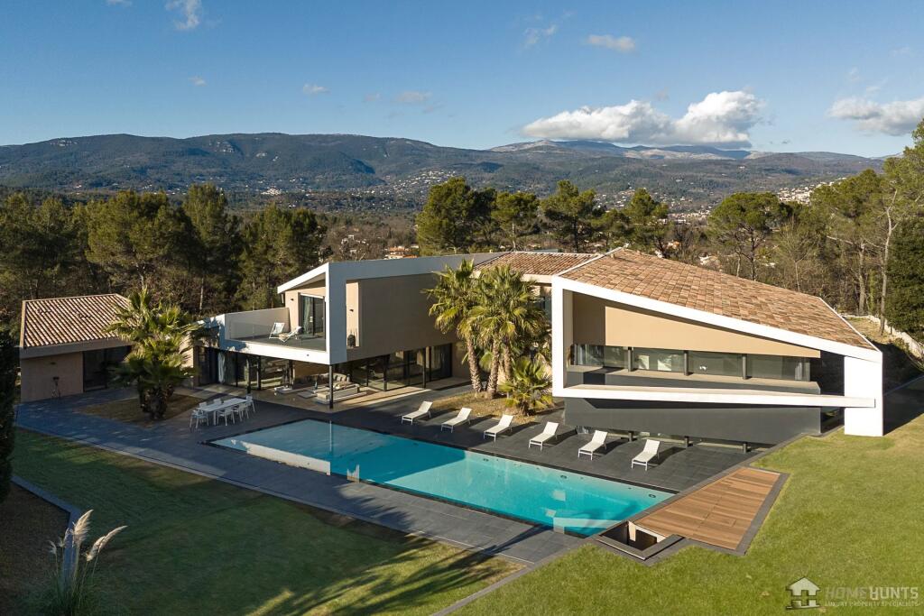 Main image of property: Provence-Alps-Cote d`Azur, Var, Fayence