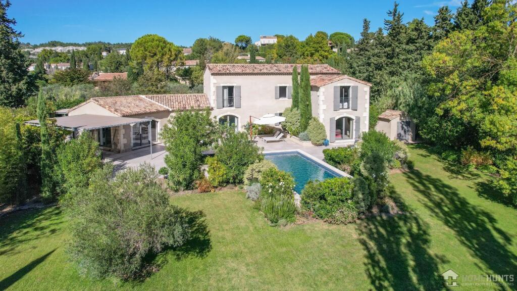 Main image of property: Provence-Alps-Cote d`Azur, Bouches-du-Rhône, Maussane-les-Alpilles