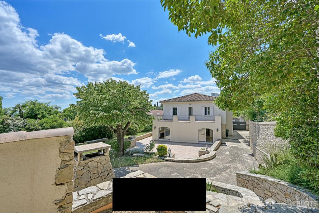 Main image of property: Languedoc-Roussillon, Gard, Nîmes