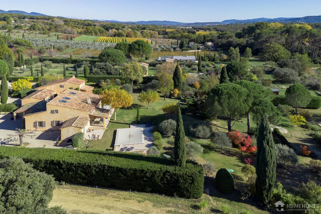 Main image of property: Provence-Alps-Cote d`Azur, Vaucluse, Vaugines