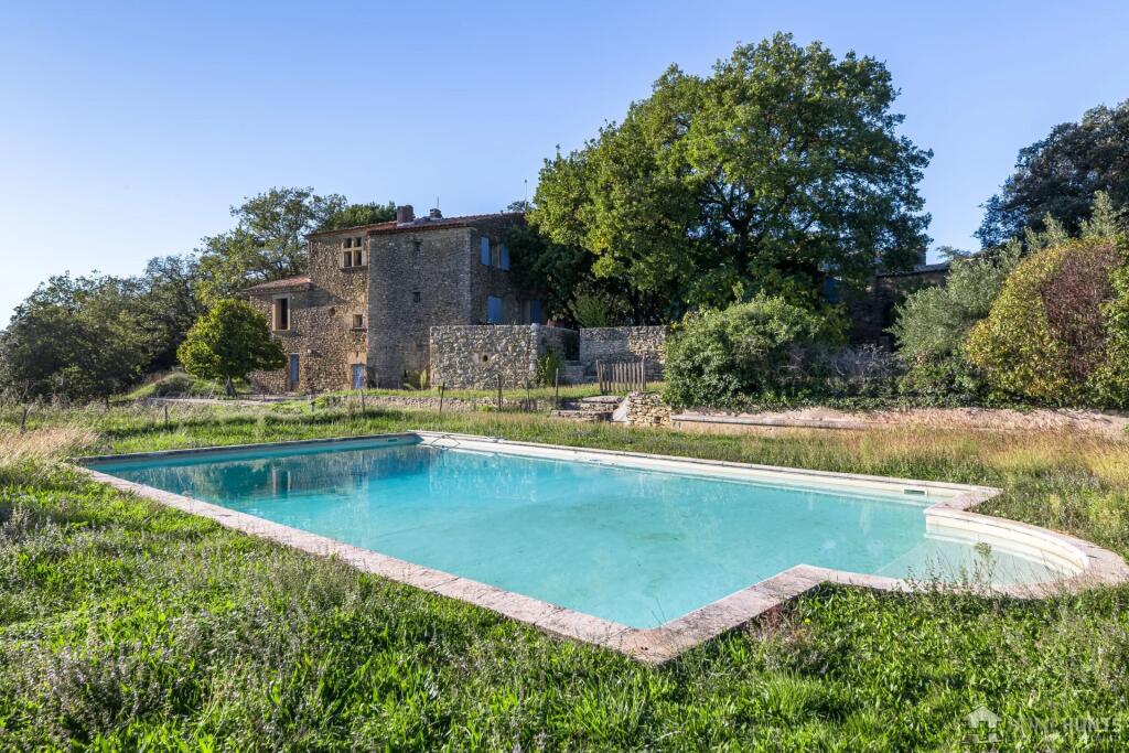 Main image of property: Provence-Alps-Cote d`Azur, Vaucluse, Cucuron