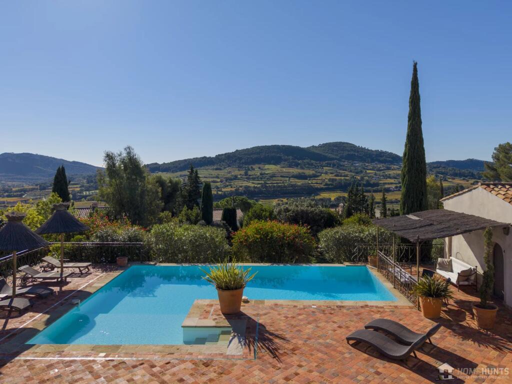 Main image of property: Provence-Alps-Cote d`Azur, Var, La Cadière-d`Azur