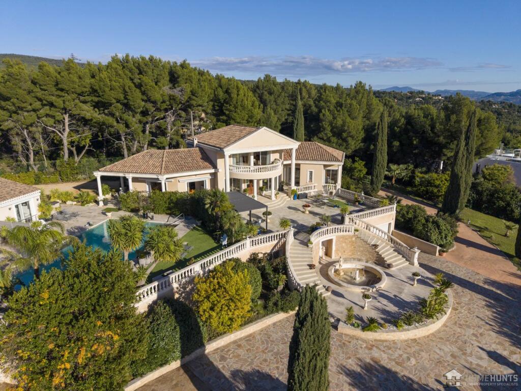 Main image of property: Provence-Alps-Cote d`Azur, Bouches-du-Rhône, Ceyreste