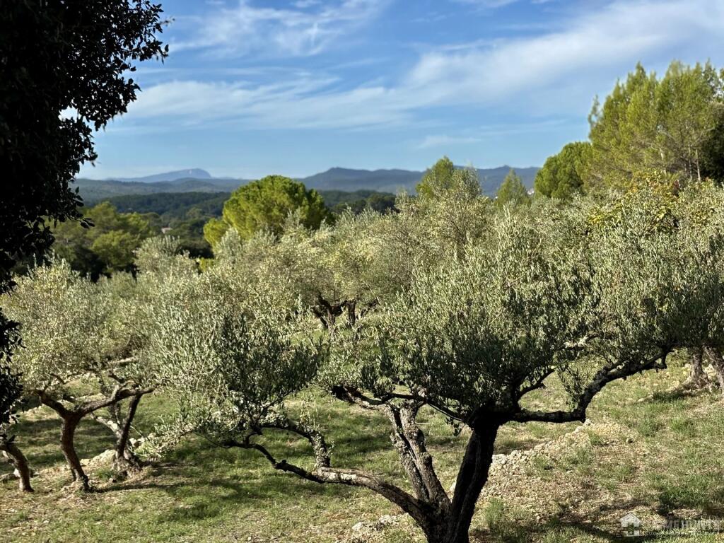 Main image of property: Provence-Alps-Cote d`Azur, Var, Carcès