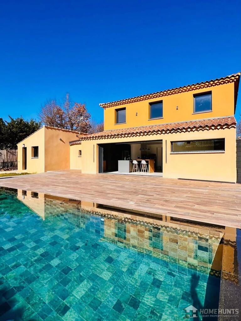 Main image of property: Provence-Alps-Cote d`Azur, Var, St-Maximin-la-Ste-Baume