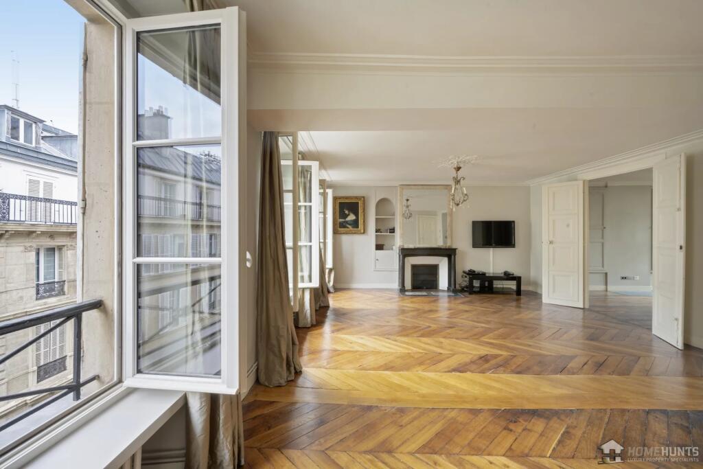Apartment for sale in France