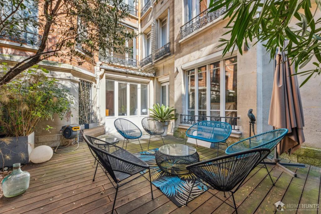 Main image of property: France