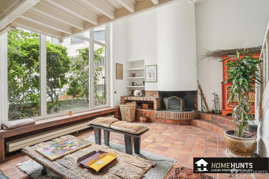 Main image of property: Paris-Isle of France, Paris, Paris