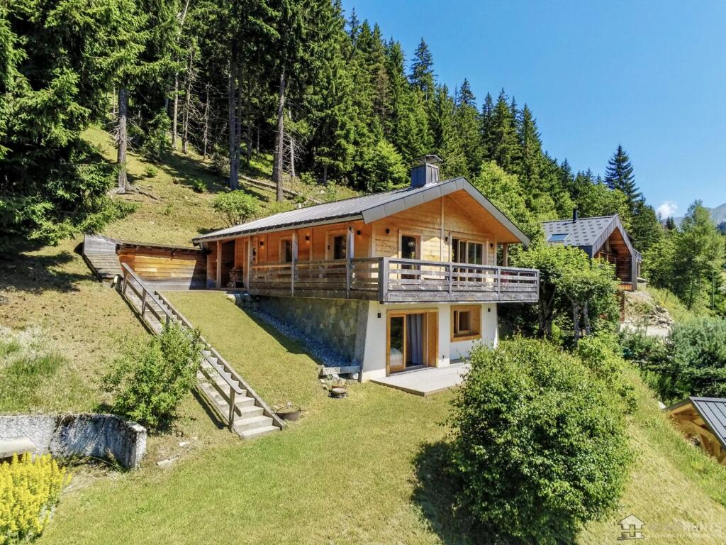 Main image of property: Rhone Alps, Haute-Savoie, Manigod