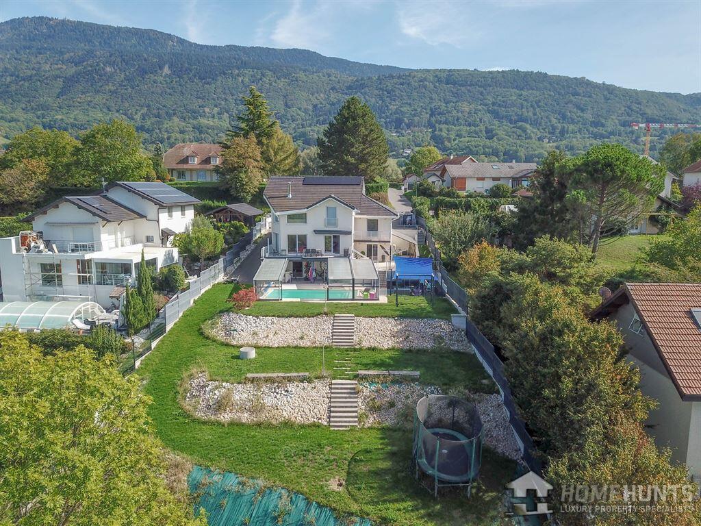 Main image of property: Rhone Alps, Haute-Savoie, St-Cergues