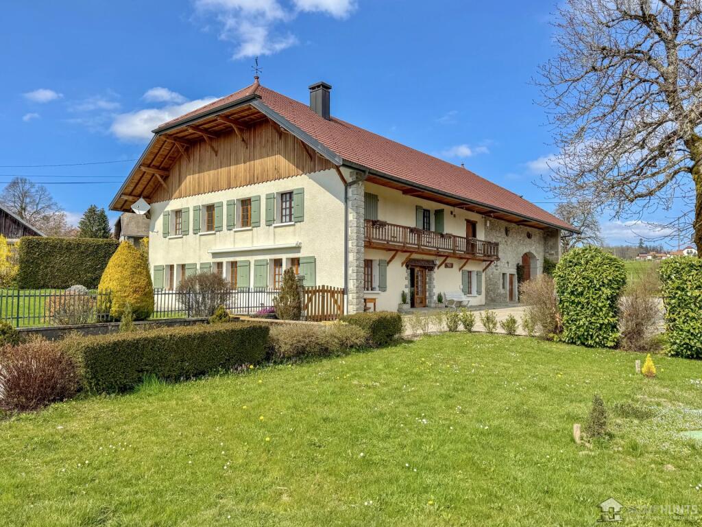 Main image of property: Rhone Alps, Haute-Savoie, La Roche-sur-Foron