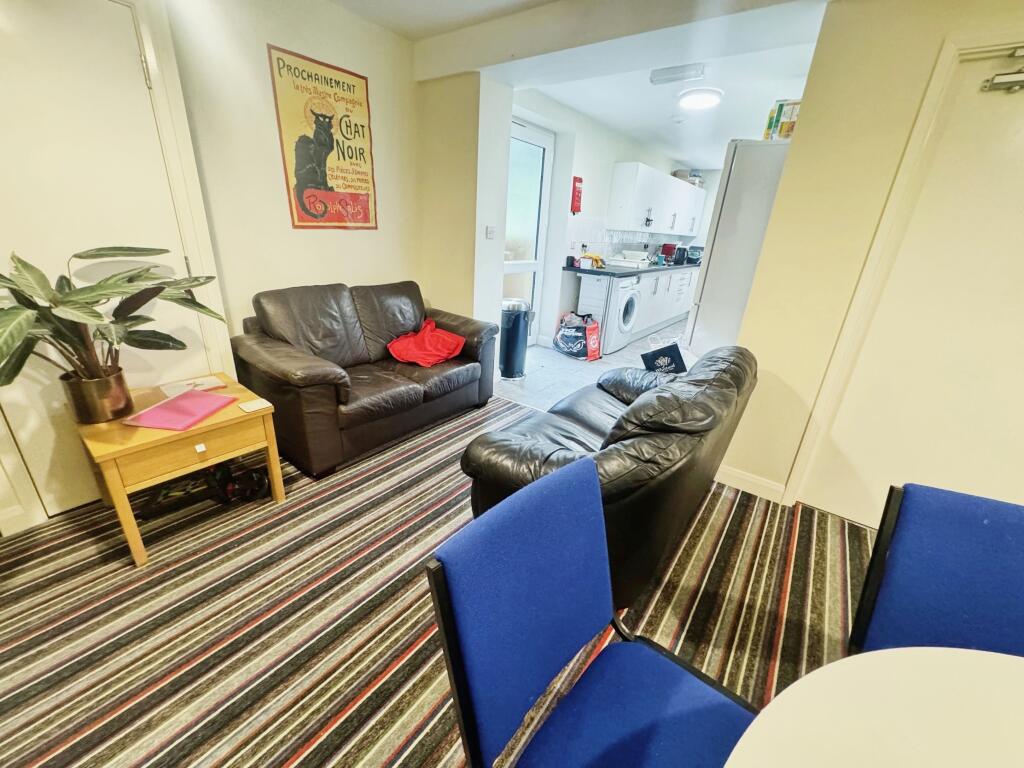 Additional property image - Prior Deram Walk, Coventry, CV4