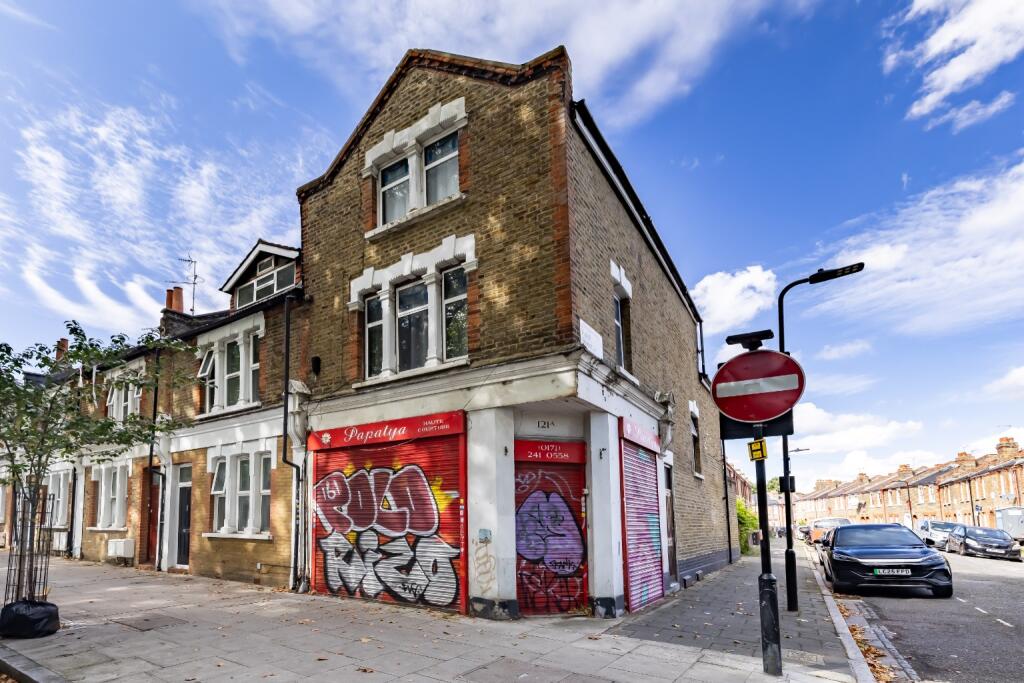 Main image of property: Shacklewell Lane, Hackney, E8