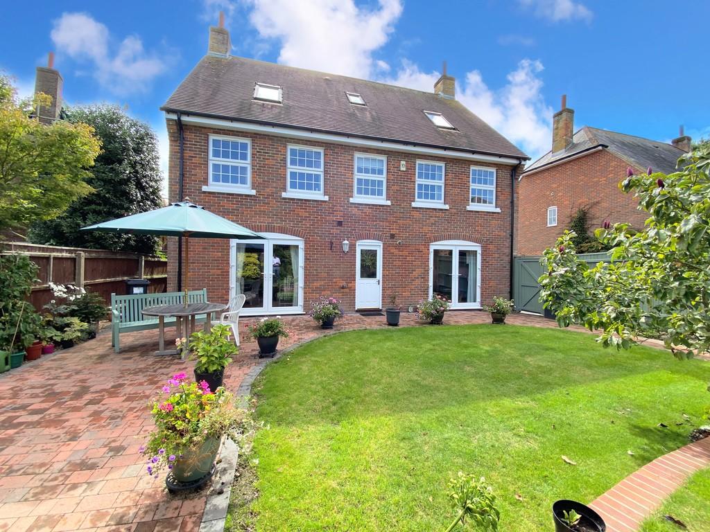 6 bedroom detached house for sale in Throop, Bournemouth, Dorset, BH8