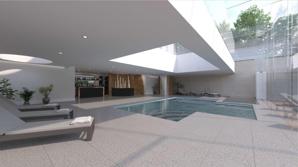 5 bedroom detached house for sale in Stratton Chase Drive, Chalfont St. Giles, HP8