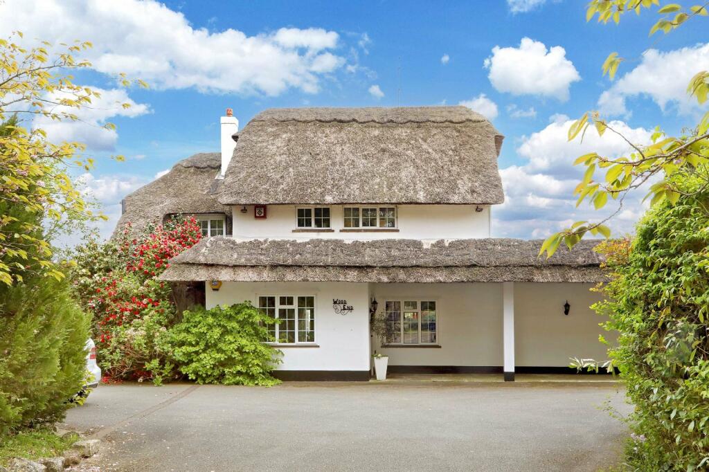 4 bedroom detached house for sale in Stoke Wood, Stoke Poges, SL2