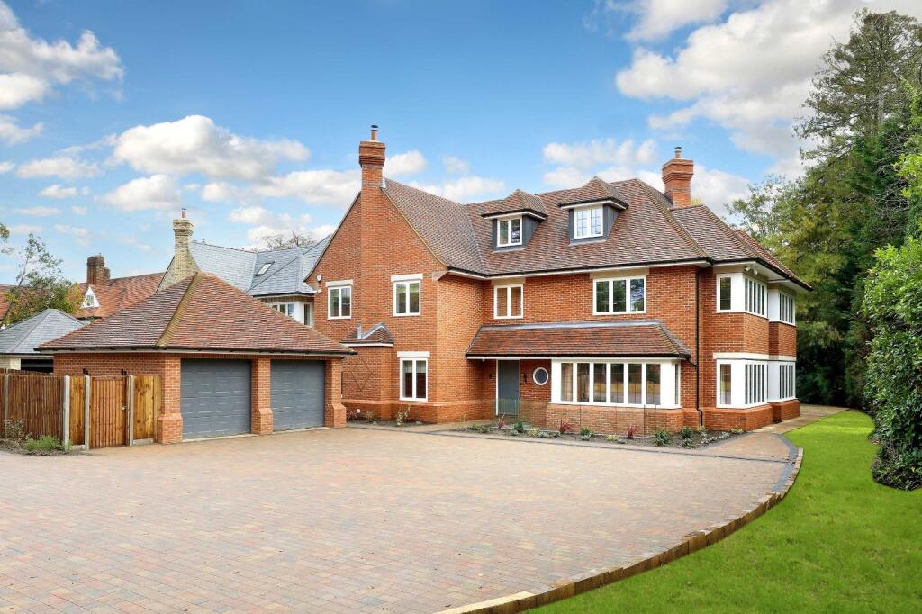 Main image of property: Knottocks Drive, Beaconsfield, HP9