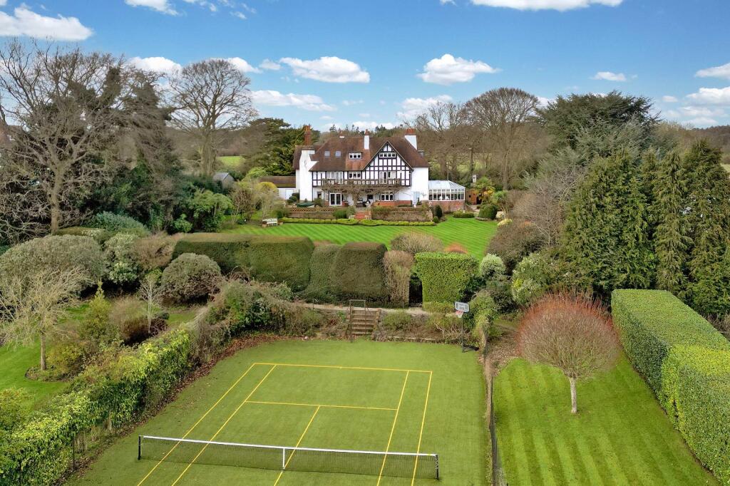 Main image of property: Hitcham Lane, Taplow, Buckinghamshire, SL6