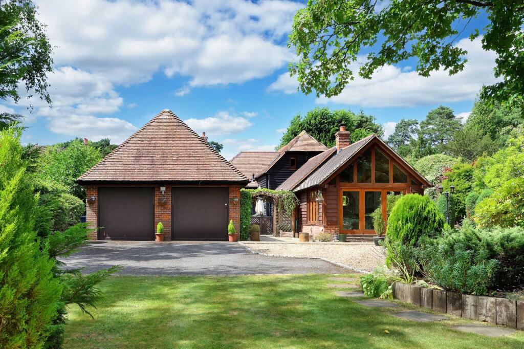 Main image of property: Princess Grove, Seer Green, Beaconsfield, Buckinghamshire, HP9