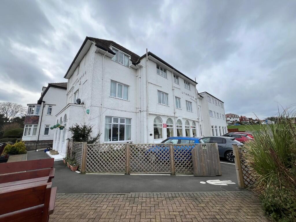 Main image of property: Ryndle Crescent, Scarborough, North Yorkshire, YO12