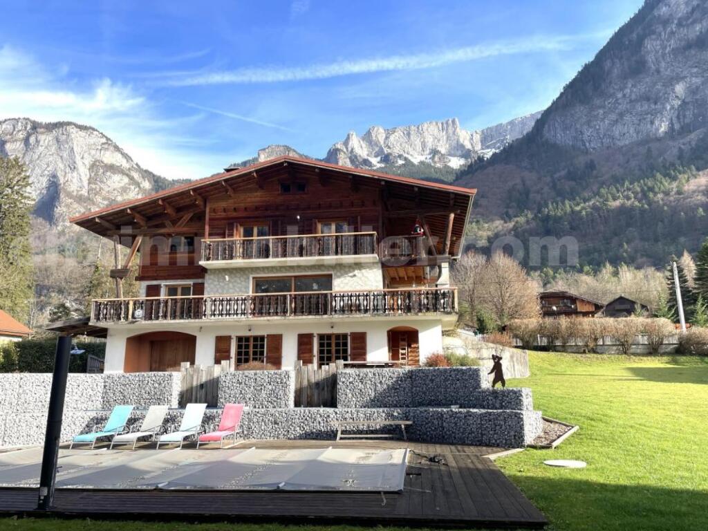 Main image of property: Rhone Alps, Haute-Savoie, Magland