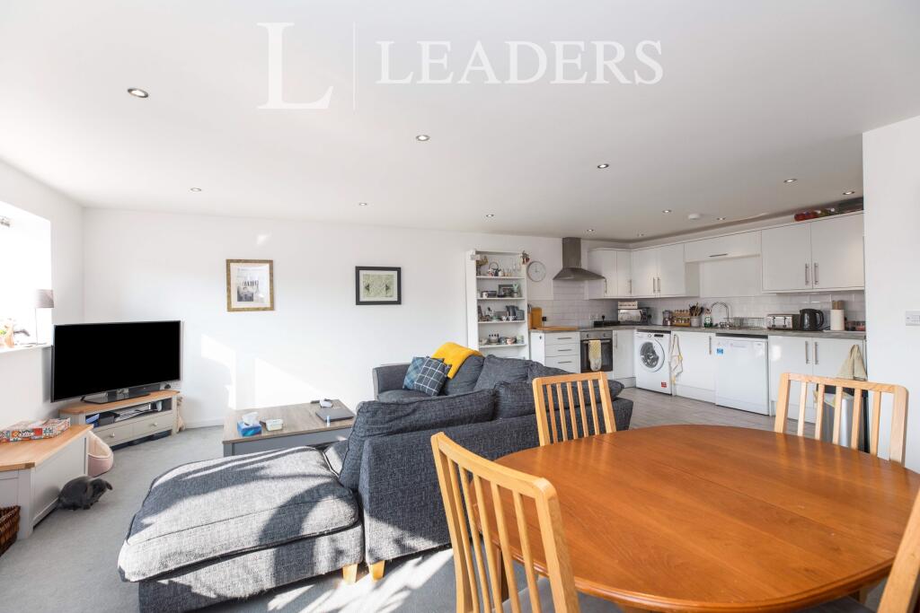 Main image of property: Leamington Spa, CV32