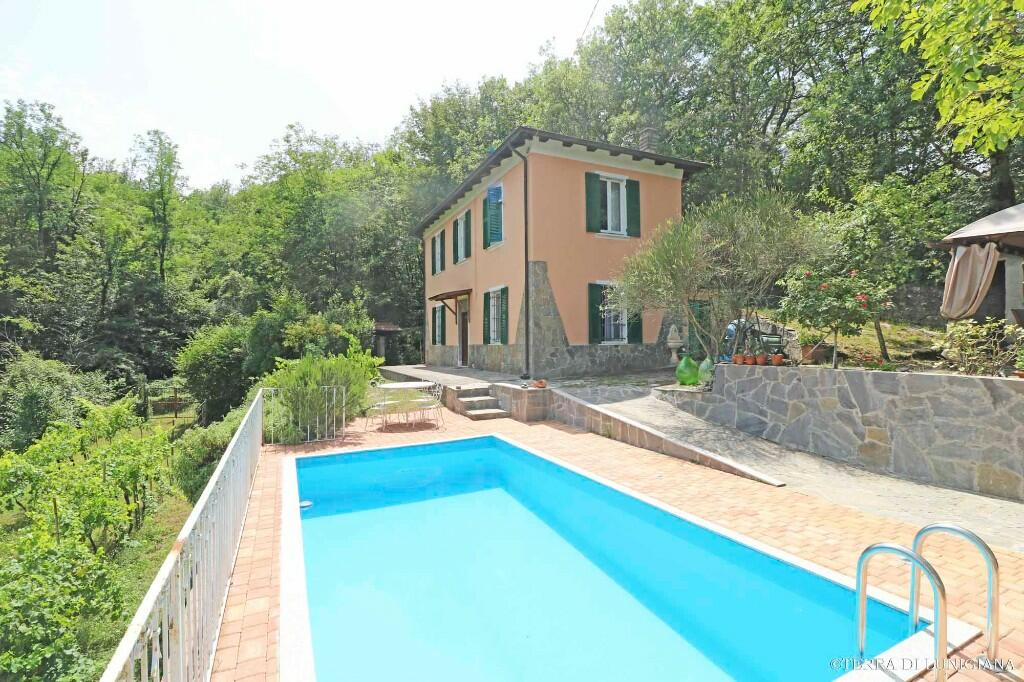 Mulazzo Villa for sale