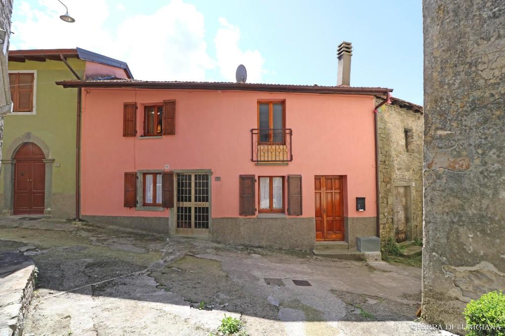 3 bedroom character property for sale in Pontremoli, Lunigiana, Tuscany