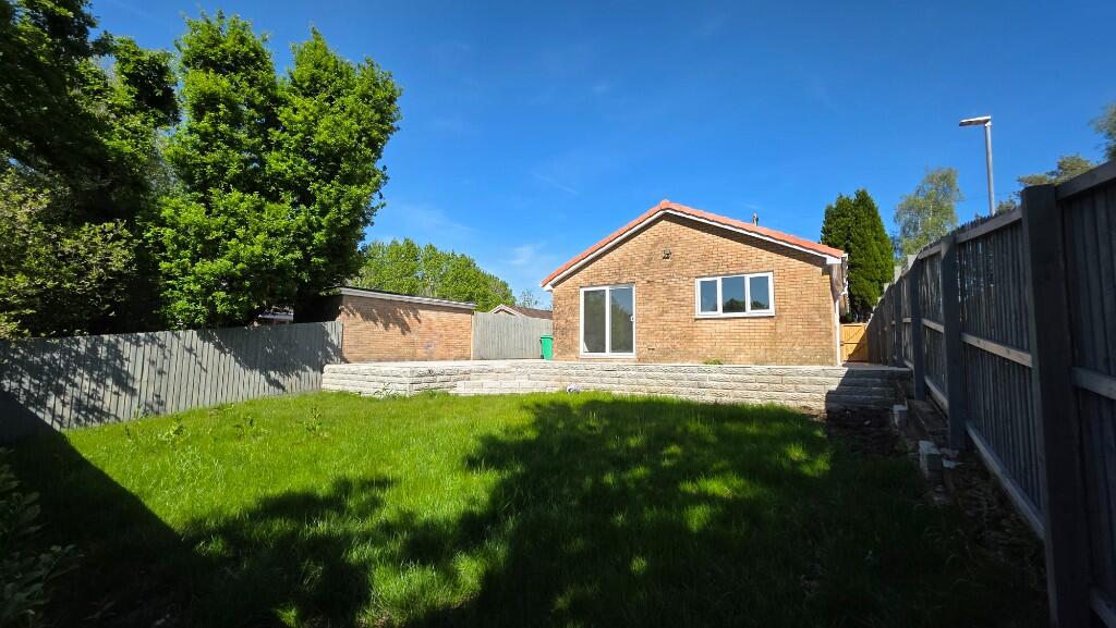 Main image of property: Avonridge, Thornhill, Cardiff(City), CF14