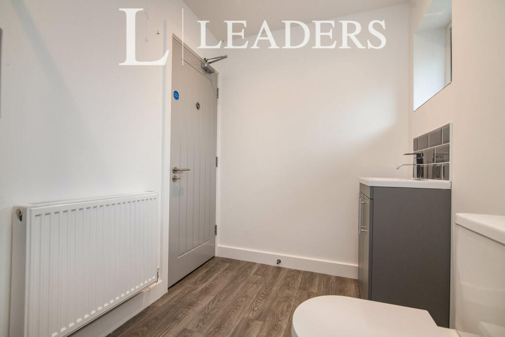 Additional property image - Room 5, Adams Hill, B32