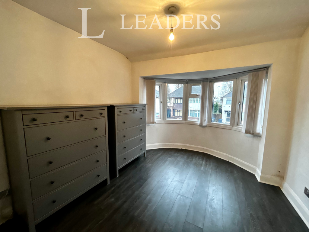Additional property image - Teddington Grove, B42