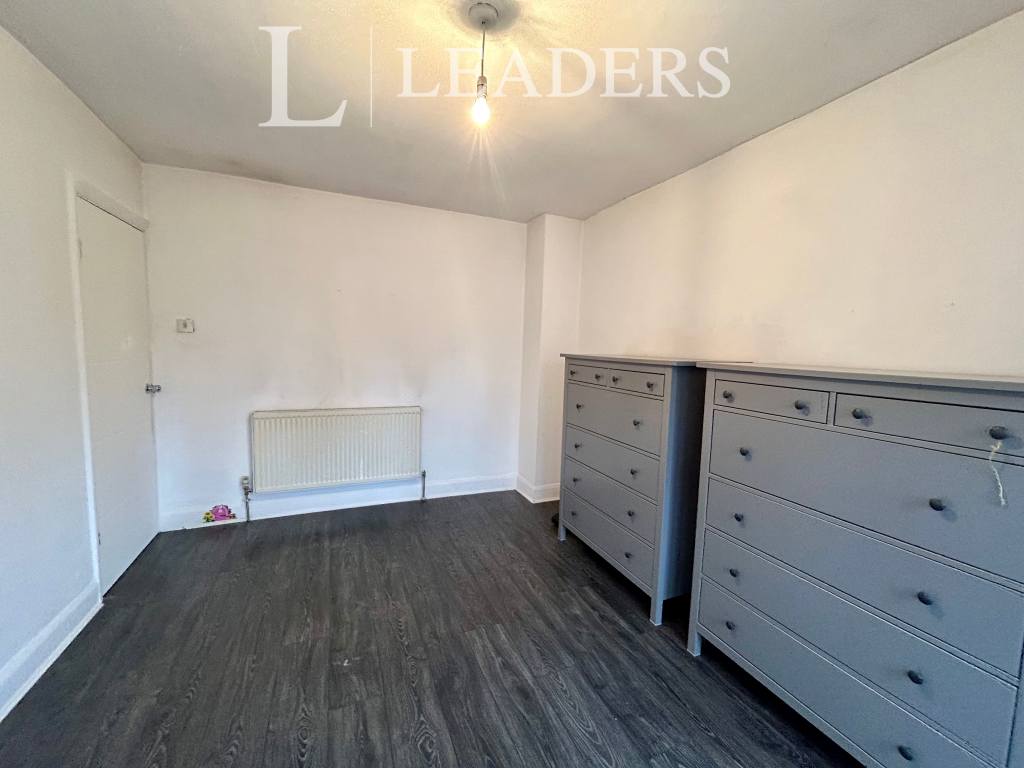 Additional property image - Teddington Grove, B42