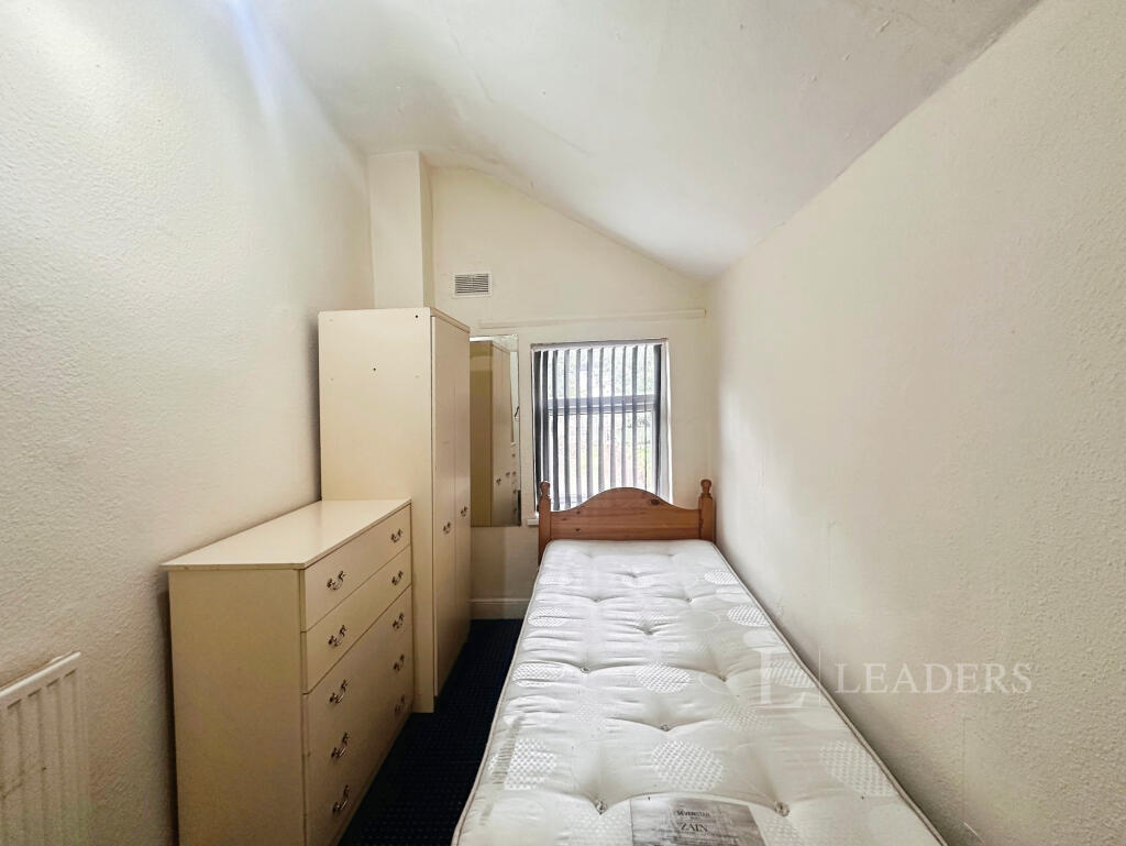 Main image of property: Room 4 Hubert Road, B29