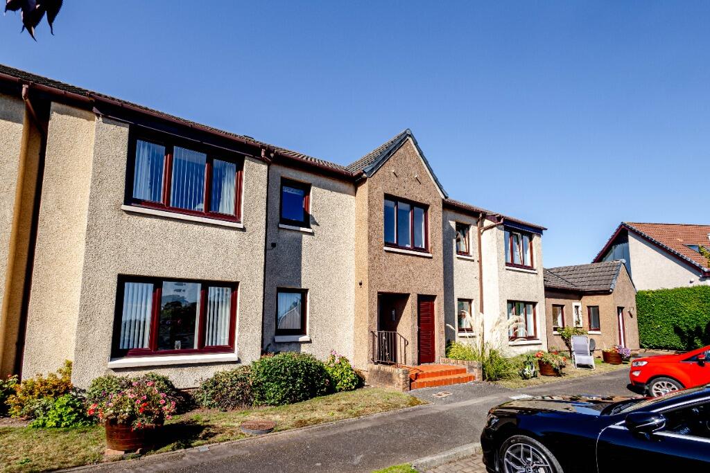 2 bedroom flat for sale in Kirk Street, Prestwick, South Ayrshire, KA9