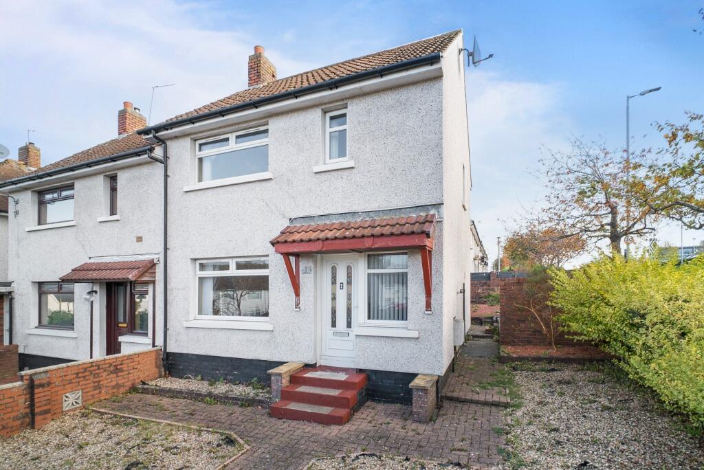 2 bedroom end of terrace house for sale in High Road, Ayr, South