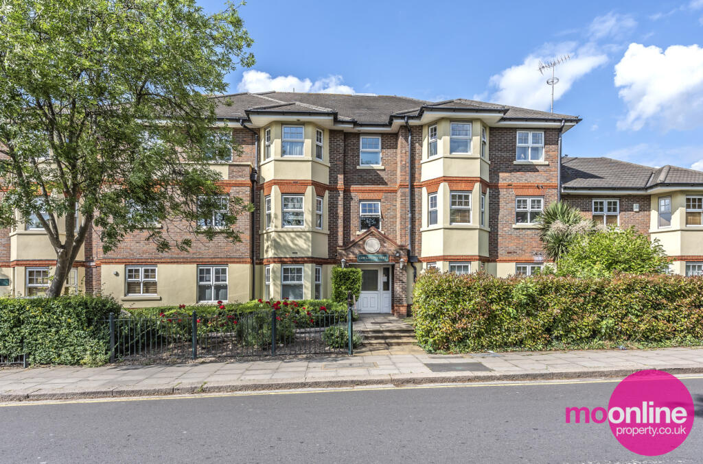 Main image of property: VICTORIA ROAD, MILL HILL, LONDON, NW7