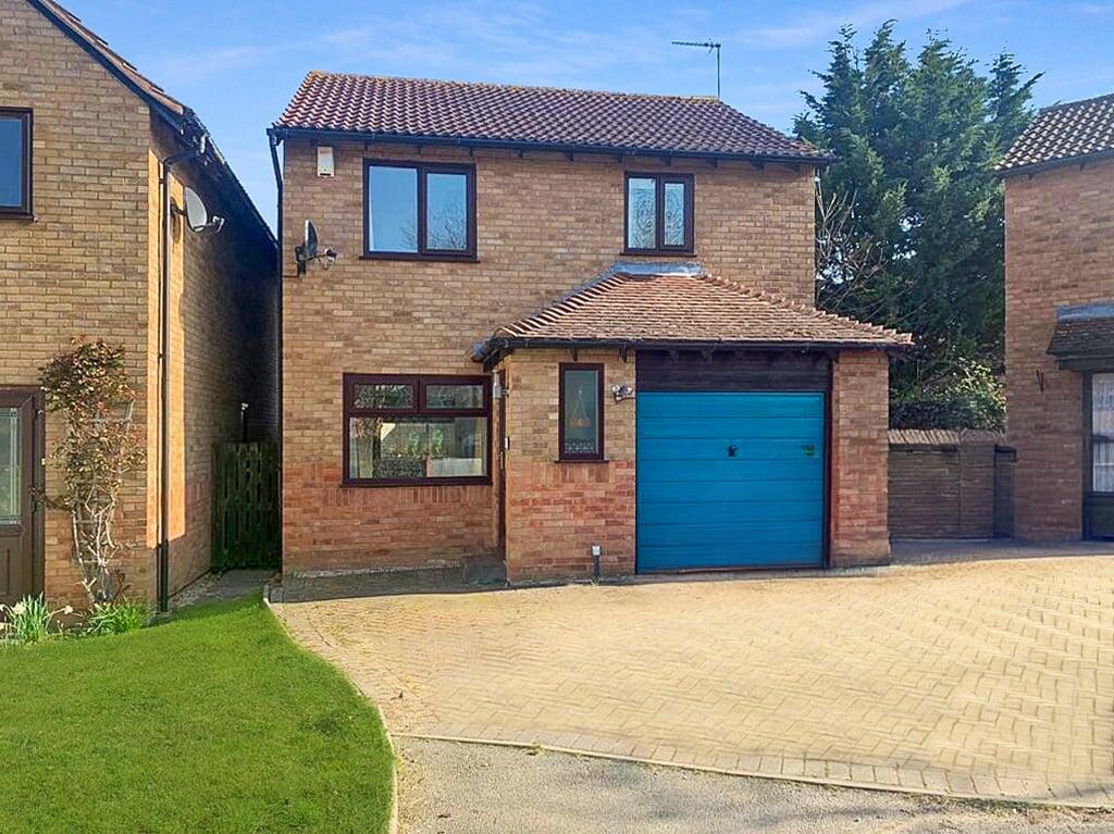 3 bedroom detached house for sale in Cherwell Way, Long Lawford, Rugby