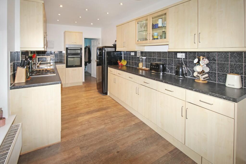Additional property image - Grosvenor Road, Rugby, CV21