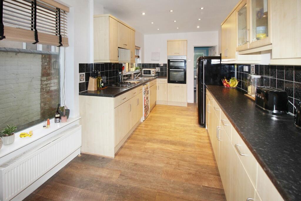 Additional property image - Grosvenor Road, Rugby, CV21
