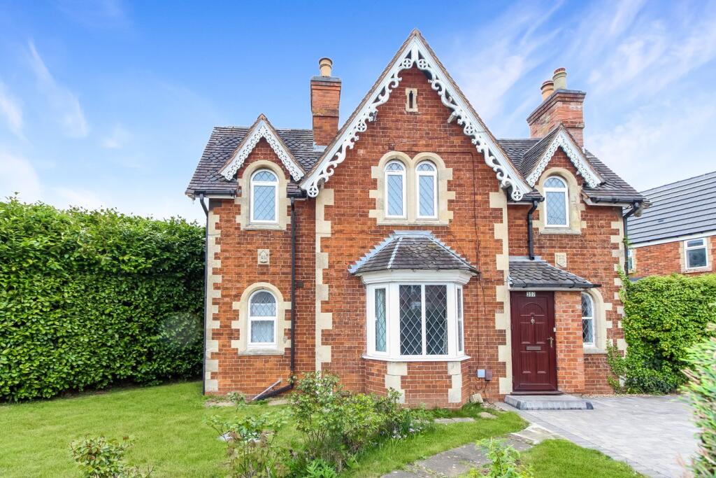 Main image of property: Hillmorton Road , Rugby, CV22