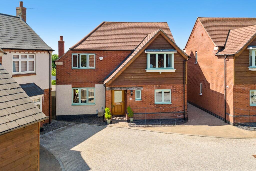 Main image of property: St Michaels Close, Rugby, CV21